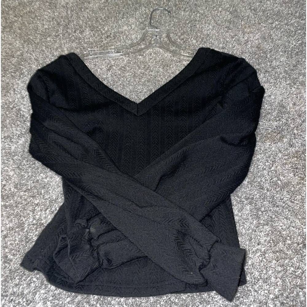 SHEIN SWEATER SIZE SMALL